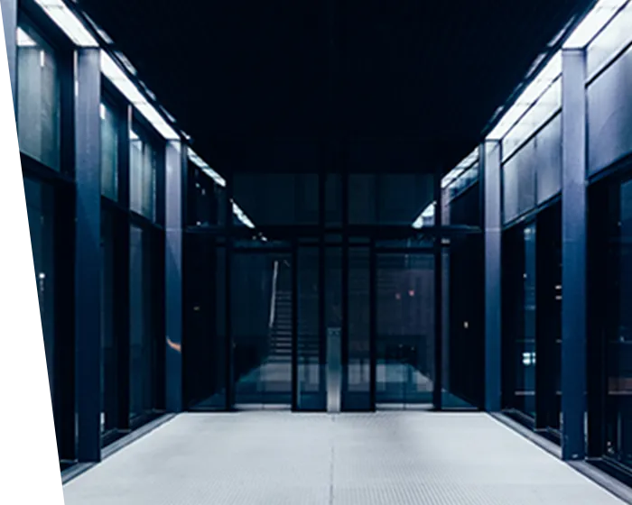 クラウドを最大活用したアプリケーション開発・移行をしたいイメージ画像